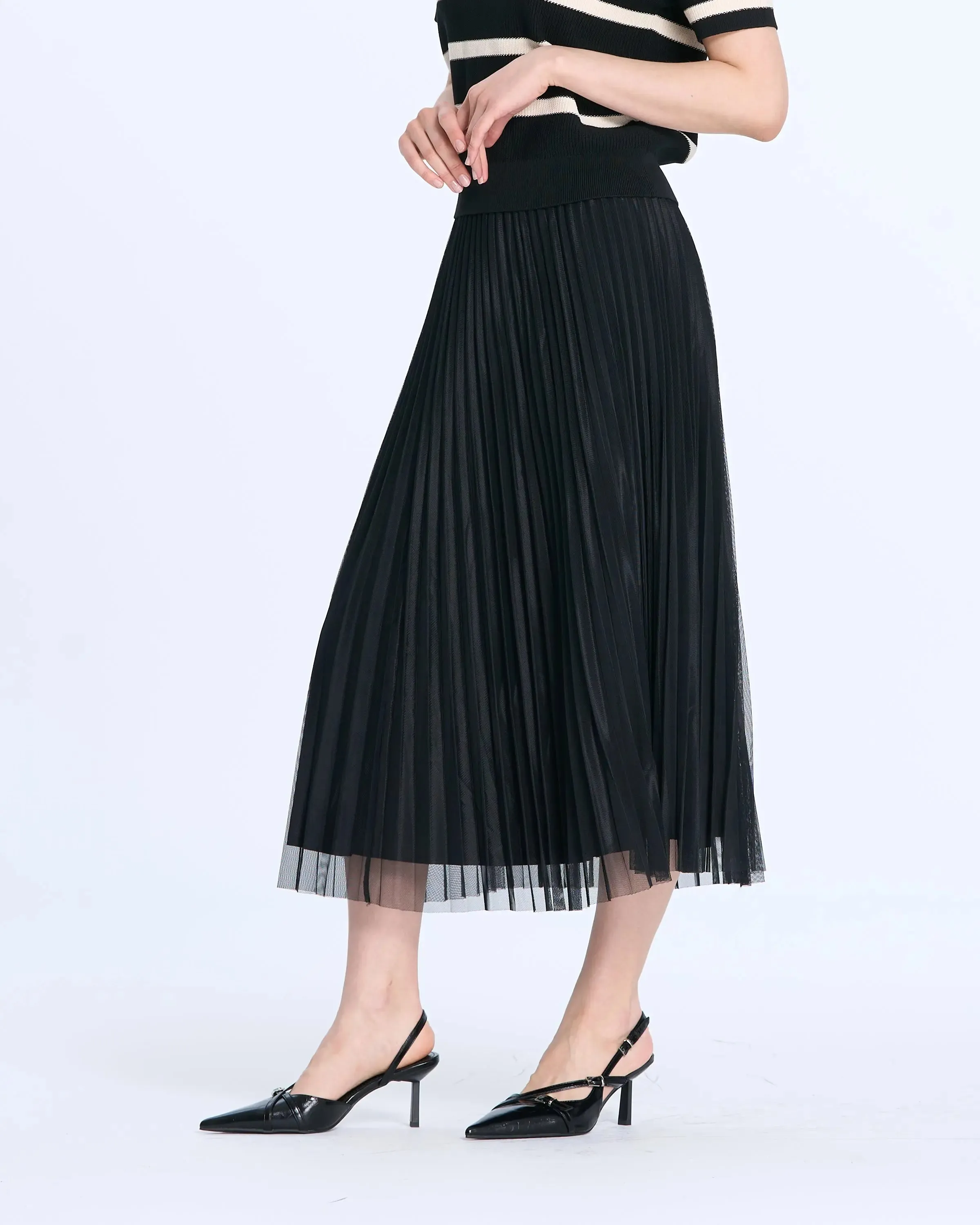 205519 Reversible Pleated Skirt