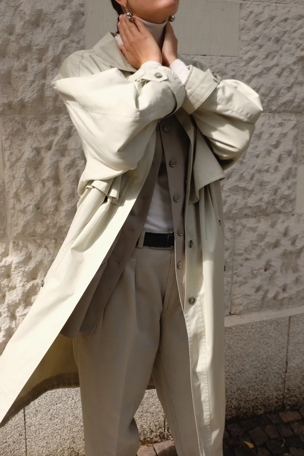 BEIGE VINTAGE SUMMER TRENCH COAT