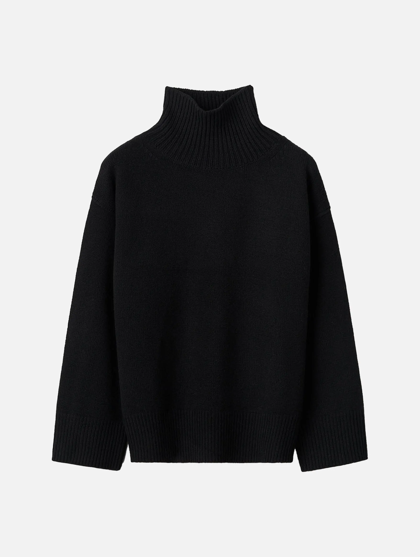 Boyfriend Cashmere Turtleneck in Black