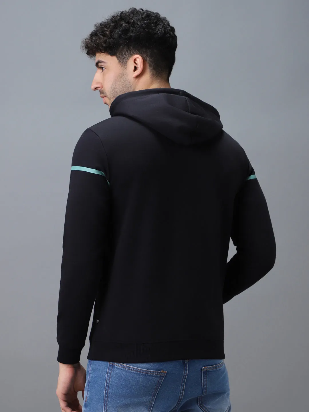 Men's Black Cotton Solid Hooded Neck Sweatshirt