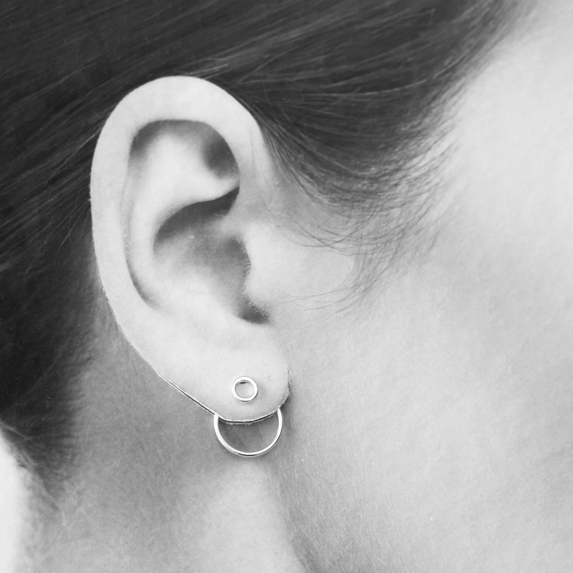 Minimalist Silver Circle Ear Jackets