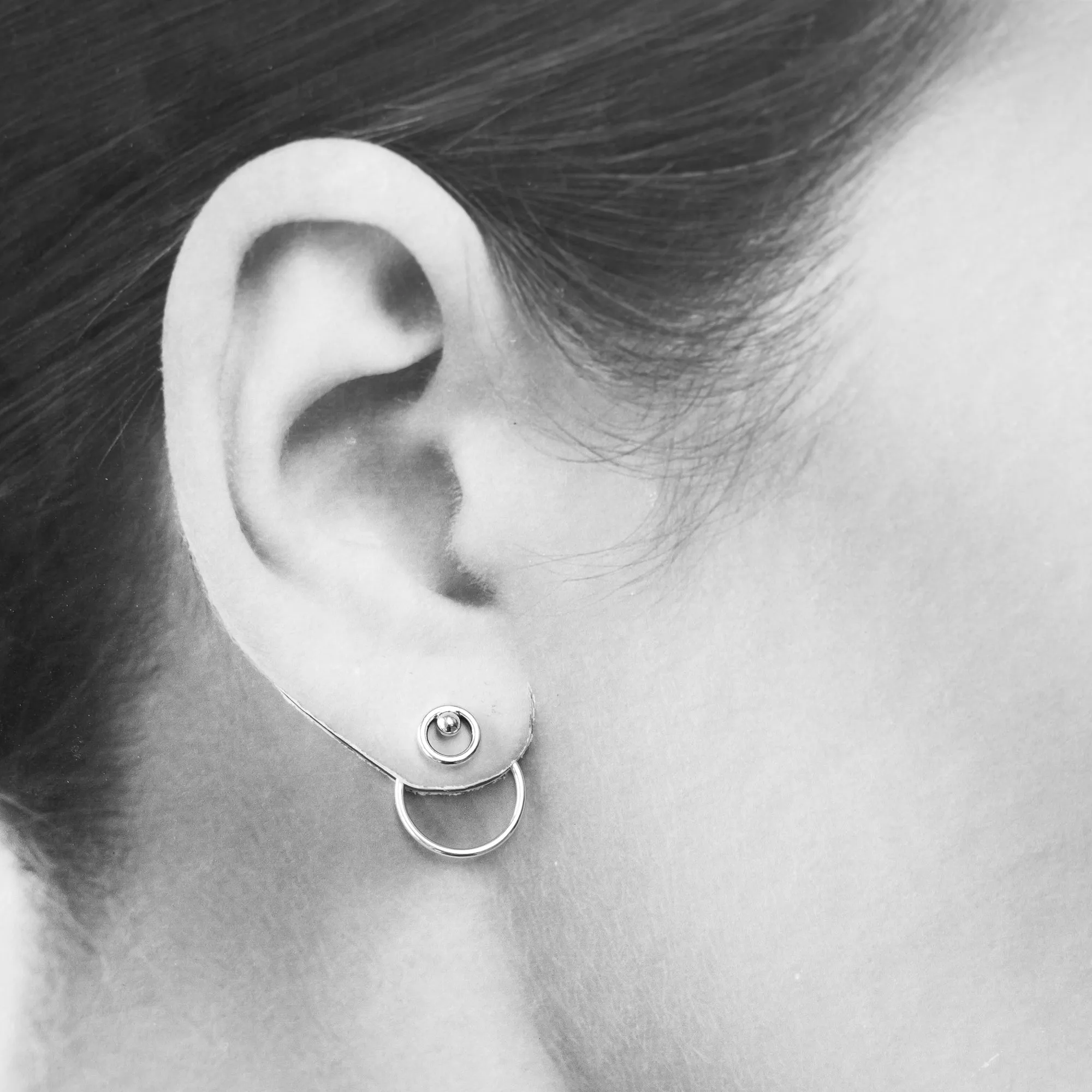 Minimalist Silver Circle Ear Jackets