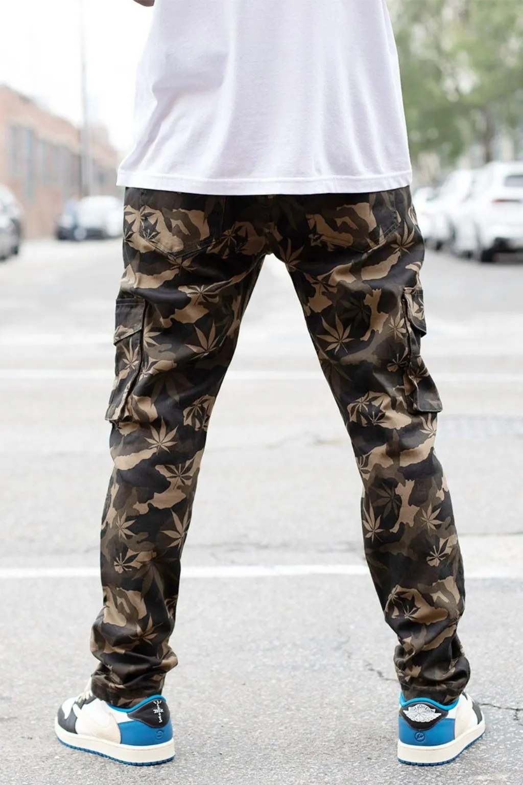 Stitch Relaxed Camo Leaf Cargo Jeans