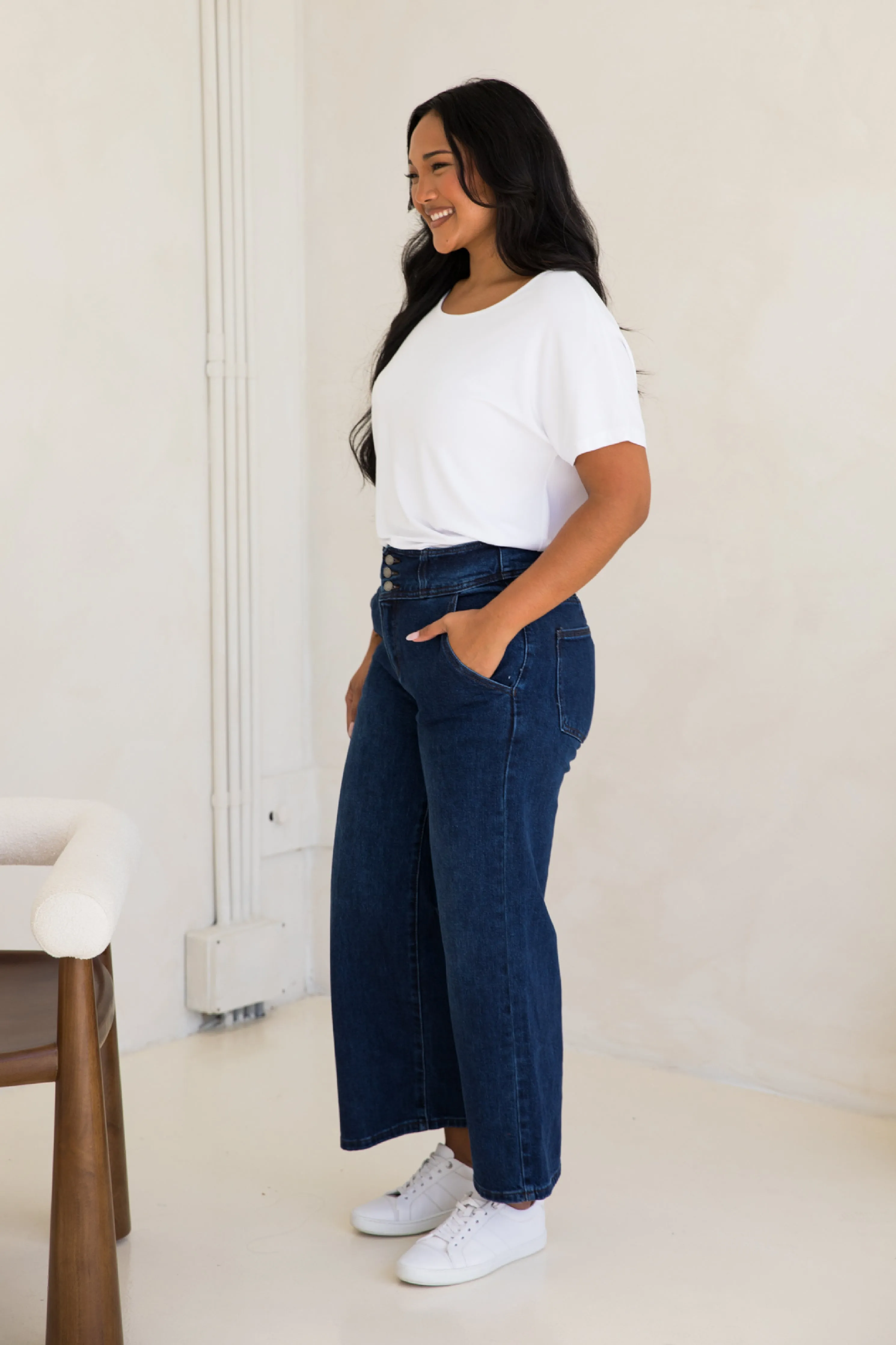 Wide Leg Jean in Dark Denim