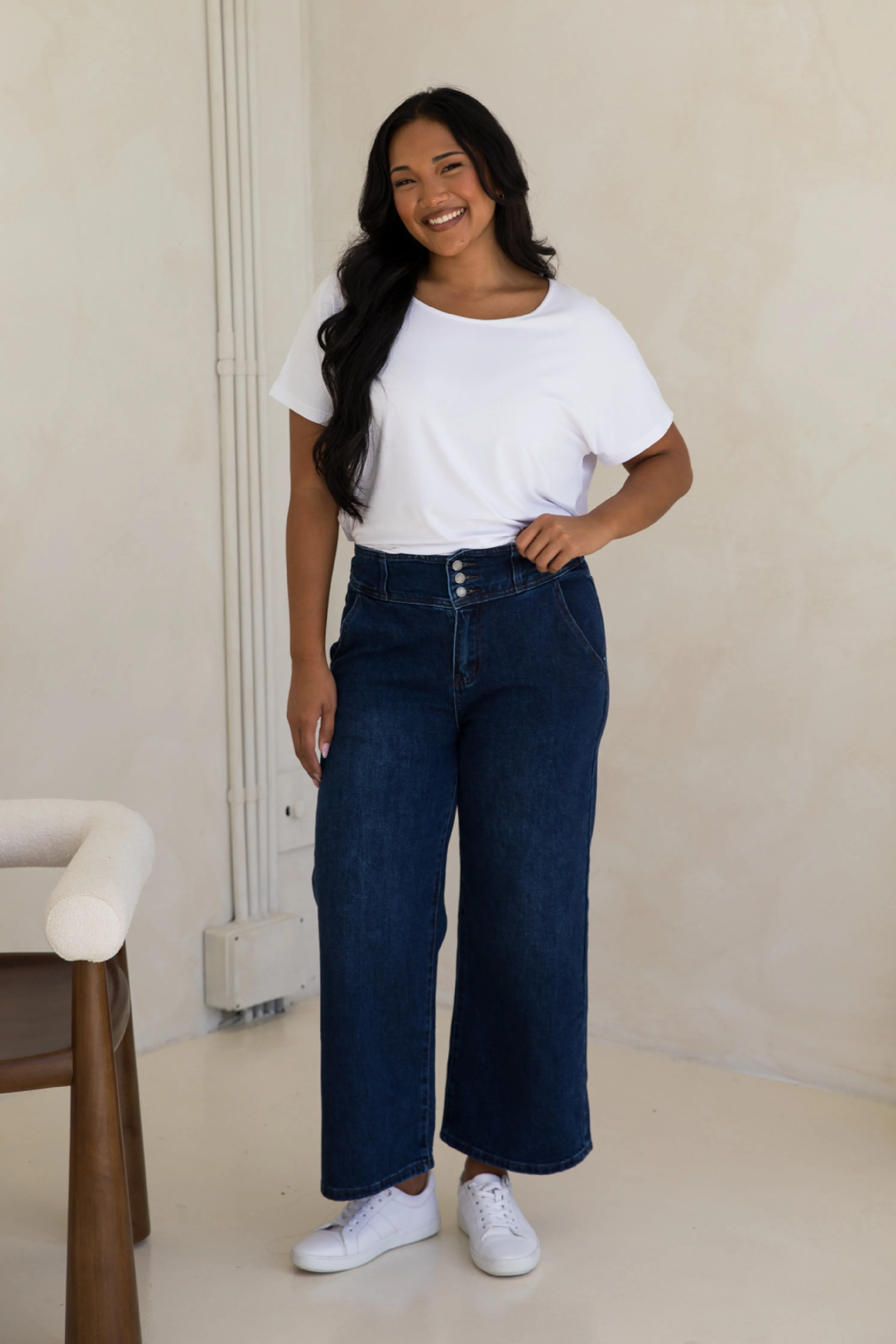 Wide Leg Jean in Dark Denim