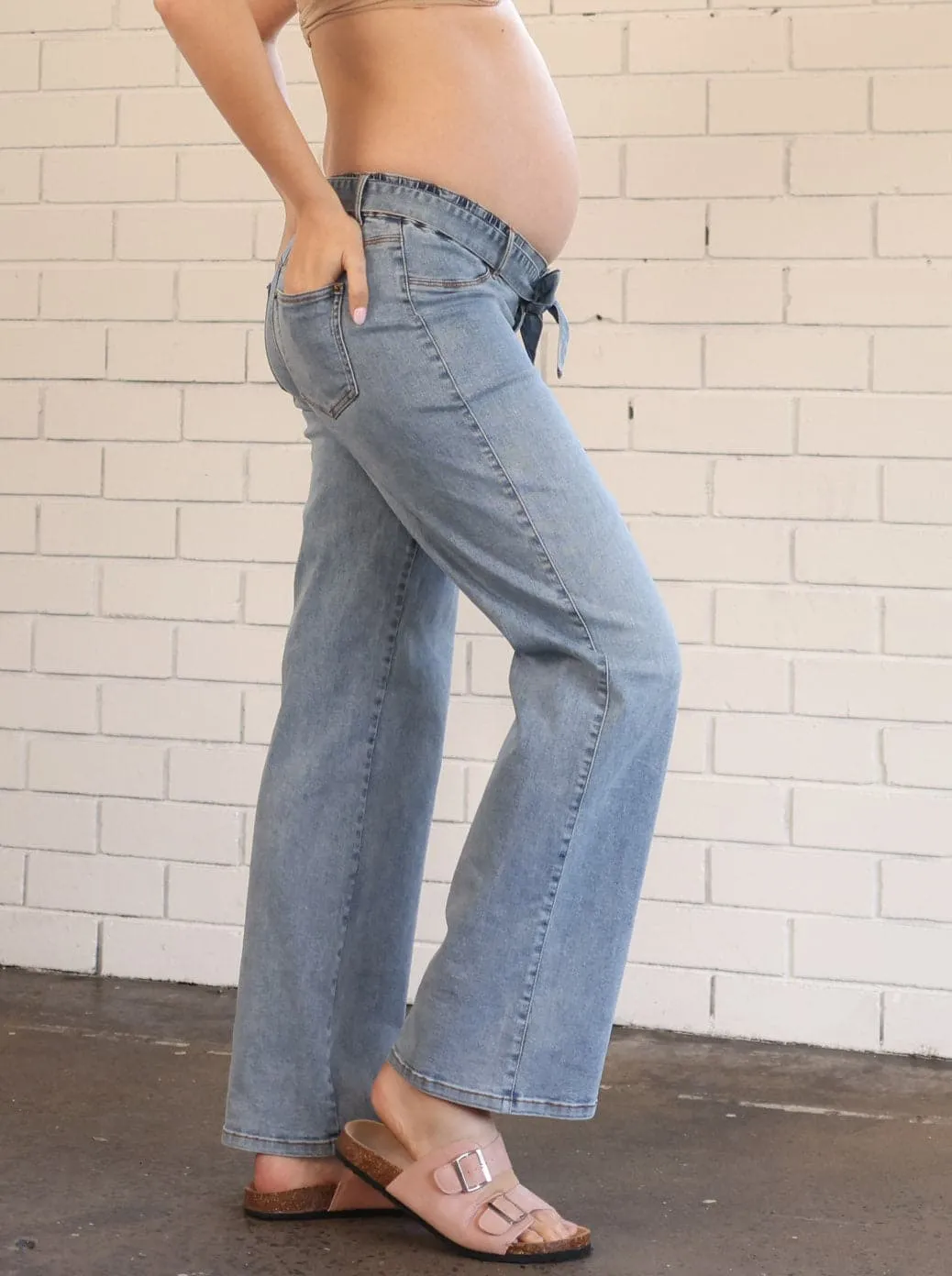 Wide Leg Maternity Jeans in Washed Blue